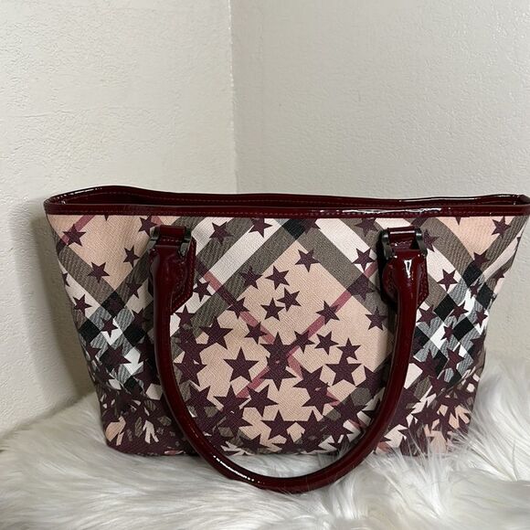 💯Authentic Burberry Tote Handbag🍀 - Picture 8 of 15